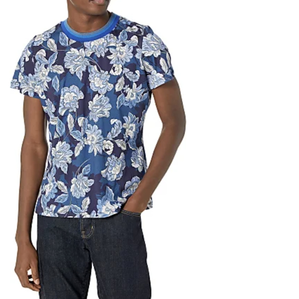 Johnny Was Floral Blue tee Shirt size L- Unisex